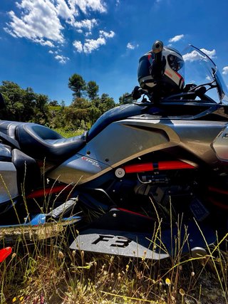 Can-Am Spyder F3-S 1330 (07/2015) - Gris/Negro