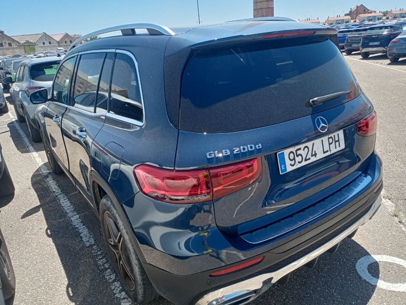 Mercedes-Benz GLB 2021, foto 4
