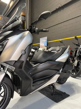 Yamaha XMAX 300 Maxi Scooter