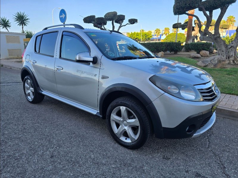 Dacia Sandero 1.5 dCi Stepway 2012