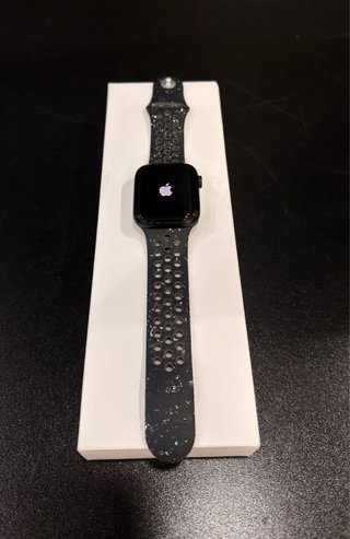 Apple Watch SE 2da Gen 44mm (A2723)