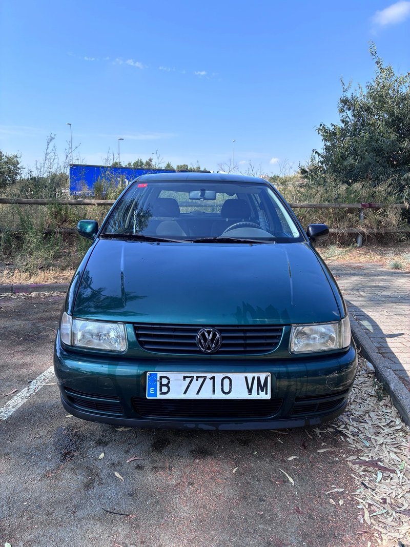 Volkswagen Polo 1998 1.4 Gasolina 5p 60cv - foto 1