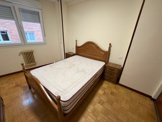 Dormitorio entero CASTAÑO