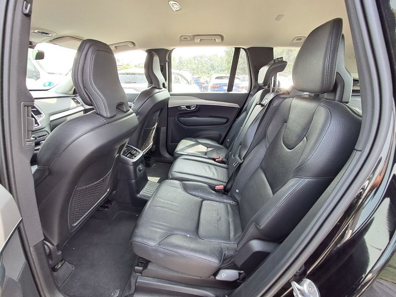 Volvo XC90 2022, foto 8