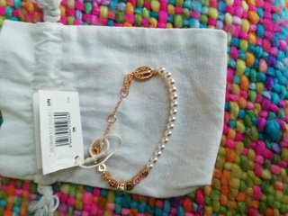 Pulsera Bimba y Lola perlas y piedras