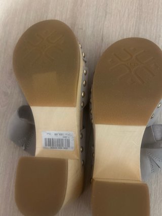 Sandalias UGG grises