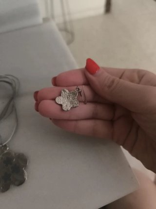 Conjunto Plata Colgante y Pendientes Flor