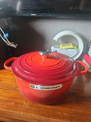 Olla Le Creuset Hierro Fundido 28L Roja