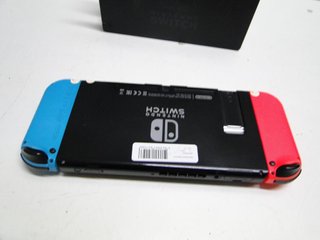 NINTENDO SWITCH (182156)
