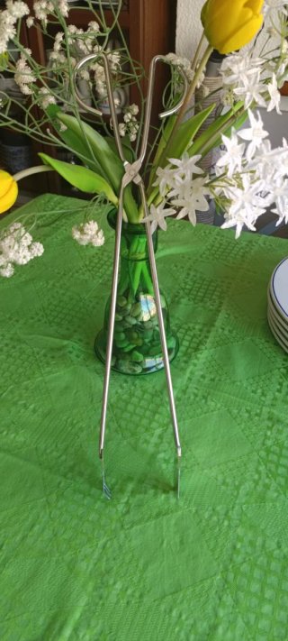 Pinzas largas de metal para barbacoa