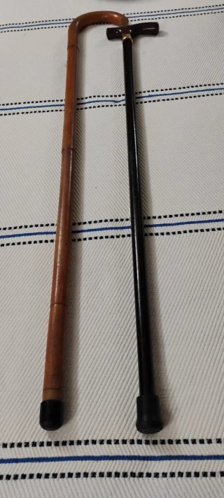 2 Bastones: Abuelo y Abuela