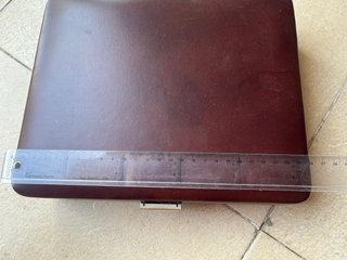 Maletín de póker y ruleta