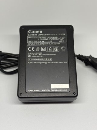 Cargador Canon LC-E6E para Batería LP-E6