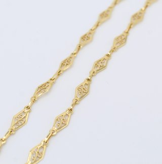 Cadena de oro de 18k. Peso: 11.84 gr.