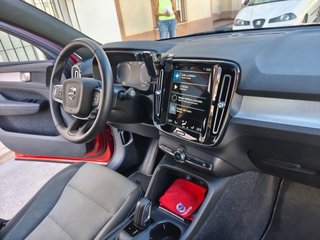 Volvo XC40 2021