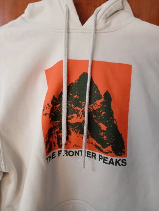 Sudadera con capucha The Frontier Peaks