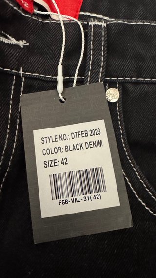 Pantalones Fake Gods Valentine Day Negros