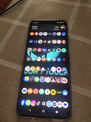 Motorola RAZR 40 Ultra 8Gb(+4) / 256Gb