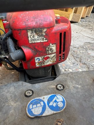 Tagliasiepi 2750 XP Efco