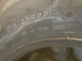 Neumáticos 315/80/22.5