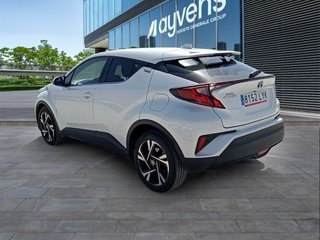 Toyota C-HR 1.8 125H Advance 90 kW (122 CV)