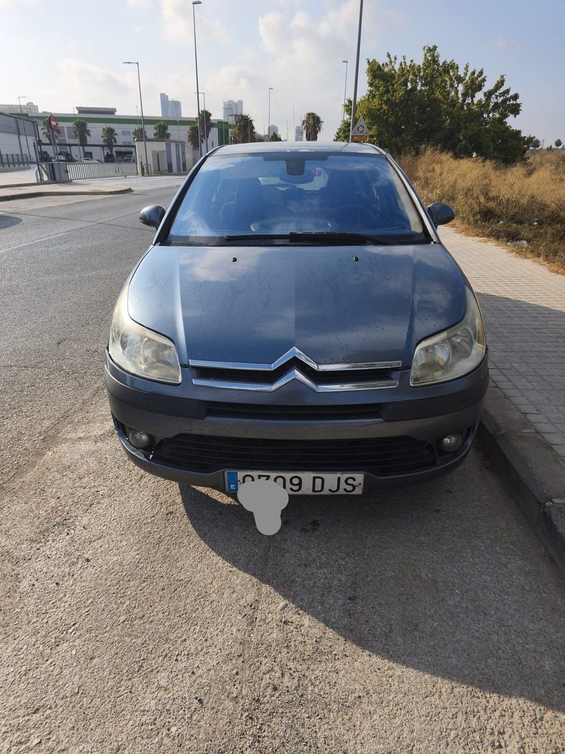 Citroen C4 2004 - foto 1
