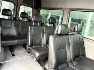 Mercedes-Benz Sprinter 2011