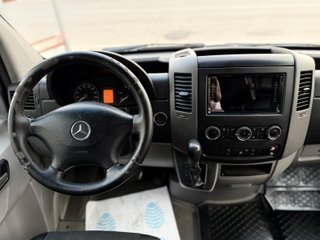 Mercedes-Benz Sprinter 2011