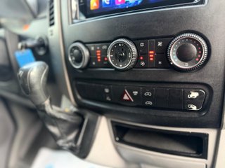 Mercedes-Benz Sprinter 2011