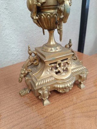 Pareja candelabros franceses de bronce