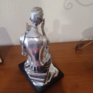 Figura Don Quijote Plata 27cm de alto por 17 ancho