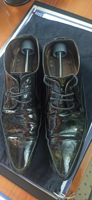 Zapatos de vestir charol hombre