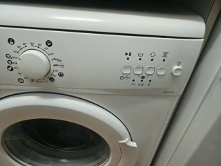 Frigorífico, lavadora, termo y horno cocina