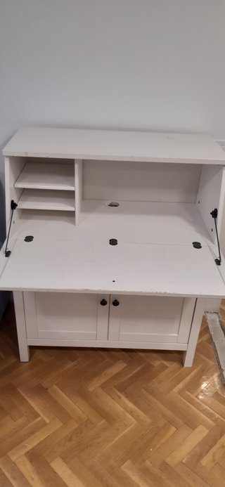 Secreter Ikea blanco madera.