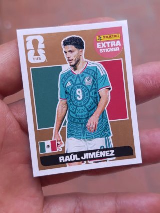 Sticker Raúl Jiménez Extra Panini FIFA bronce