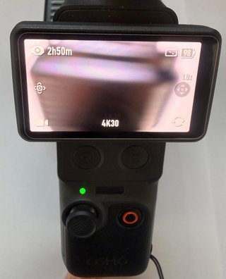 DJI Osmo Pocket 4