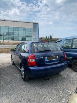 KIA Cerato 2005