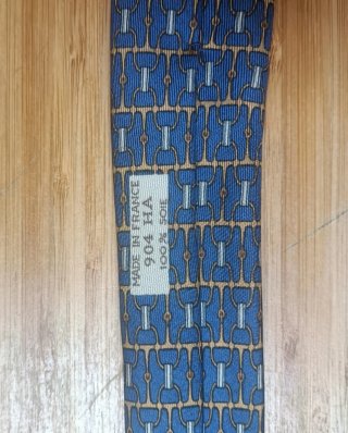 Cravatta originale del prestigioso marchio Hermes