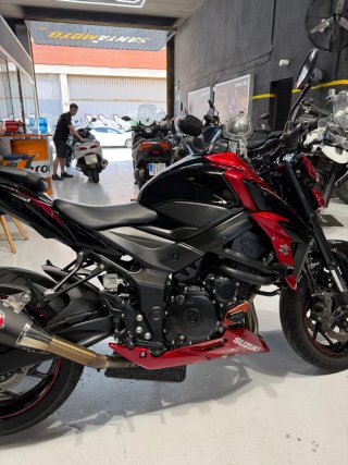 Suzuki GSX-S 750