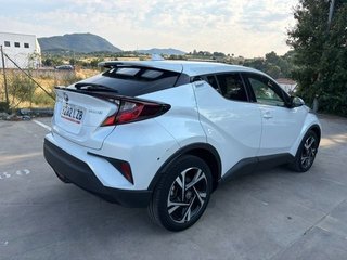 Toyota C-HR 1.8 125H Advance 90 kW (122 CV)