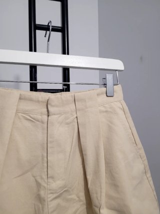 Pantalones cortos beige Balu