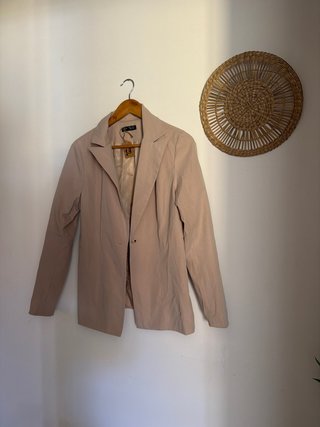 Blazer beige elegante
