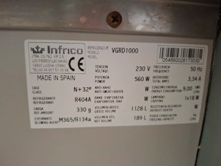 Vitrina expositora refrigerada 1000L