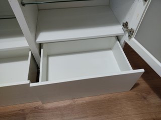 Mueble TV Ikea Besta Blanco y Cristal