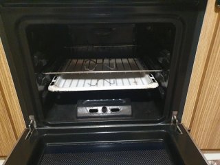 Cocina de gas con horno Corcho