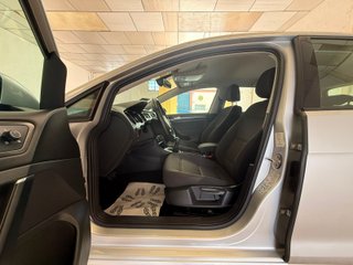 VOLKSWAGEN GOLF VII 1.5 TSI