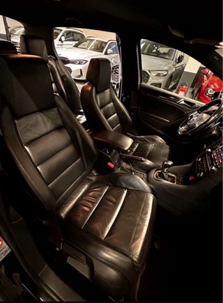 Volkswagen Golf 6 GTI DSG 2011
