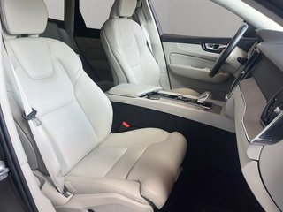 Volvo XC60 2.0 T6 AWD Recharge Inscription Auto