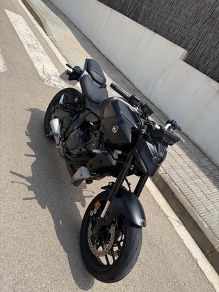 Yamaha MT-07 2025 Limitada A2 Negra + Quickshifter