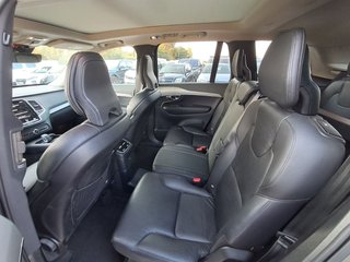 Volvo XC90 T8 Core Recharge AWD Auto 335 kW (455 CV)